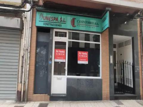 Local comercial en calle de José Echegaray, 4